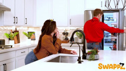 Alison Rey, Alexis Malone - Four-Way 69 - The Hunting Moms 12 03 2026